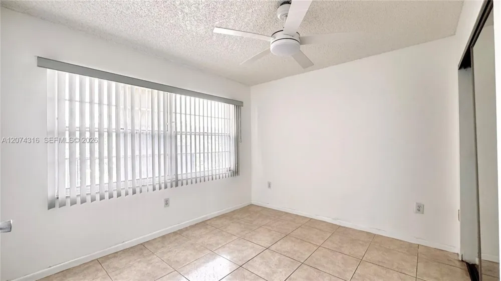 1400 SW 131st Way #305Q Pembroke Pines, FL 33027