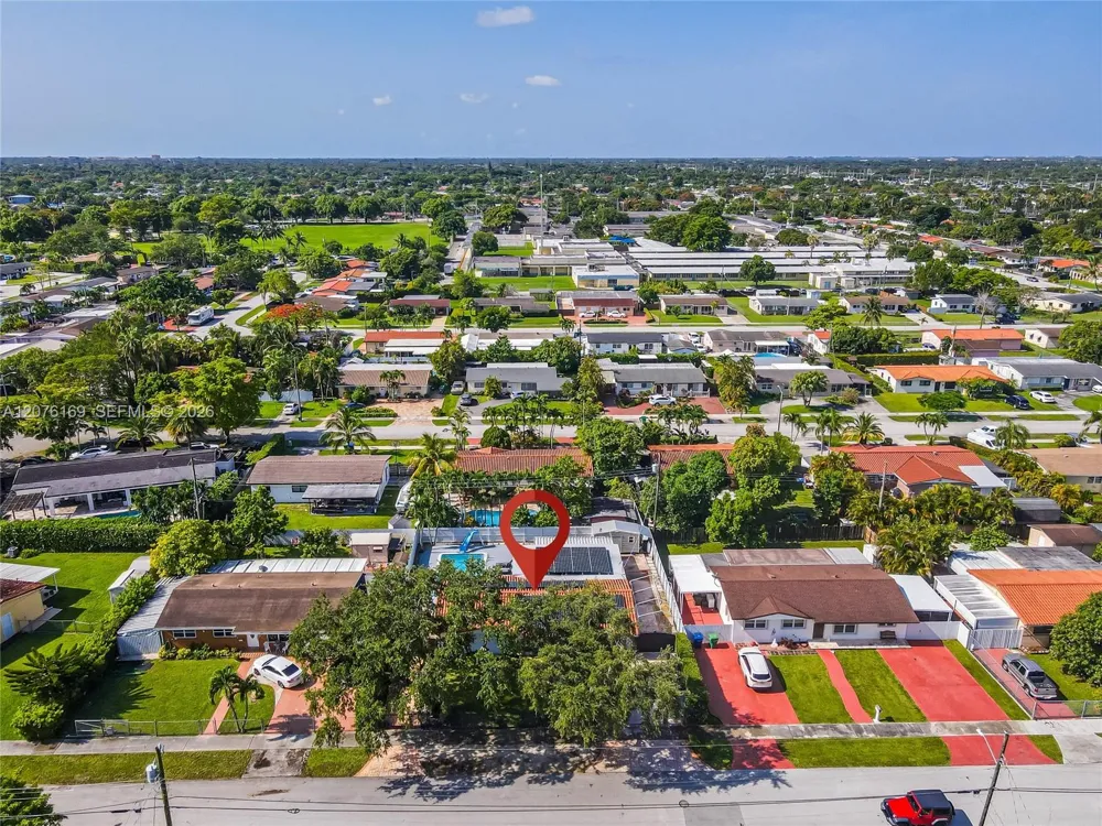 10310 SW 43rd St #0 Miami, FL 33165