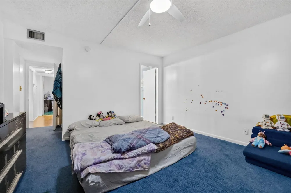 890 Federal Highway #202 Lantana, FL 33462