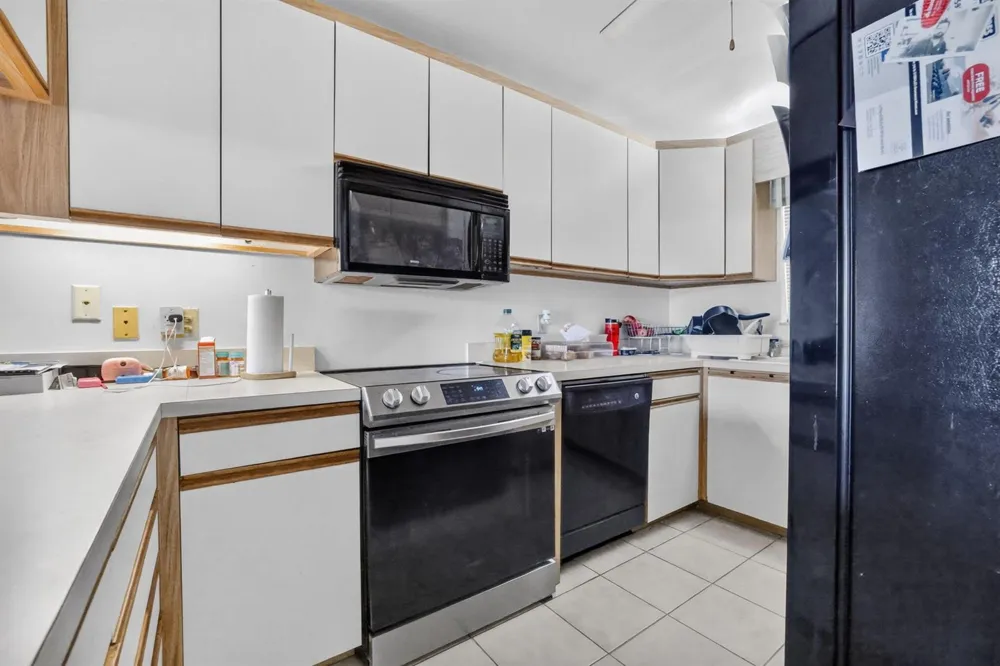 890 Federal Highway #202 Lantana, FL 33462