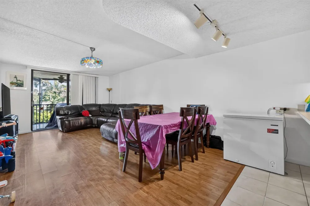 890 Federal Highway #202 Lantana, FL 33462