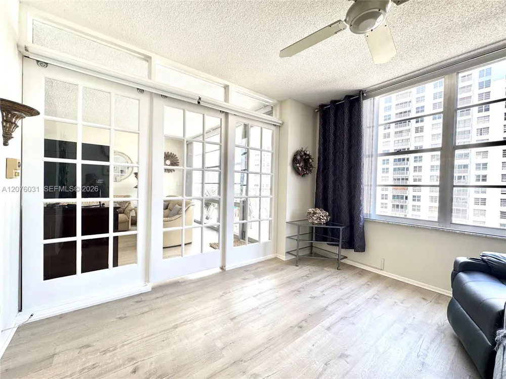 230 174th St #1110 Sunny Isles Beach, FL 33160