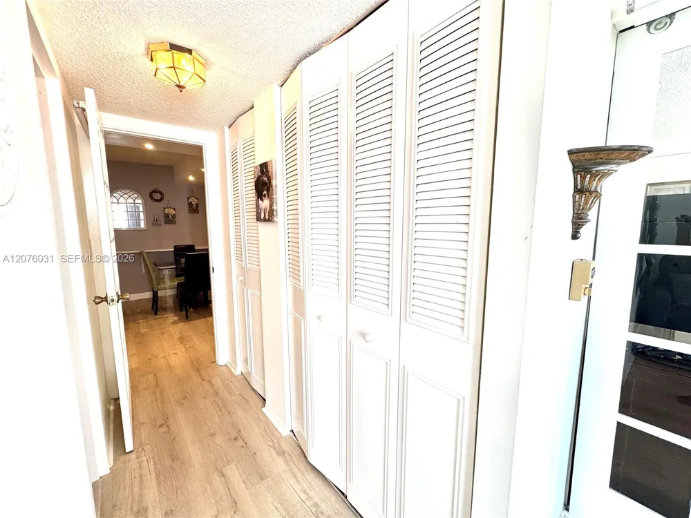 230 174th St #1110 Sunny Isles Beach, FL 33160