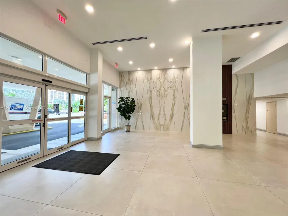 230 174th St #1110 Sunny Isles Beach, FL 33160