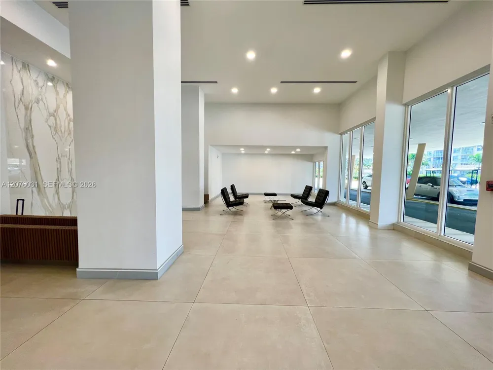 230 174th St #1110 Sunny Isles Beach, FL 33160