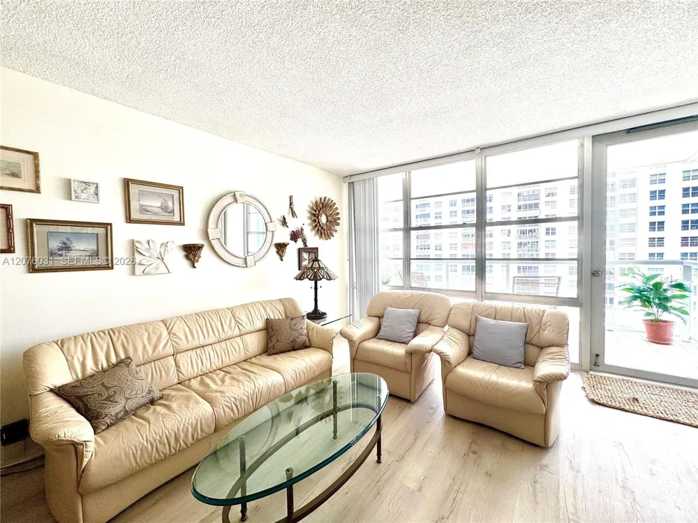 230 174th St #1110 Sunny Isles Beach, FL 33160