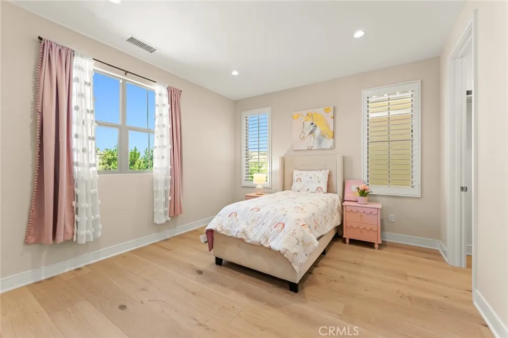 126 Abalone Irvine, CA 92620