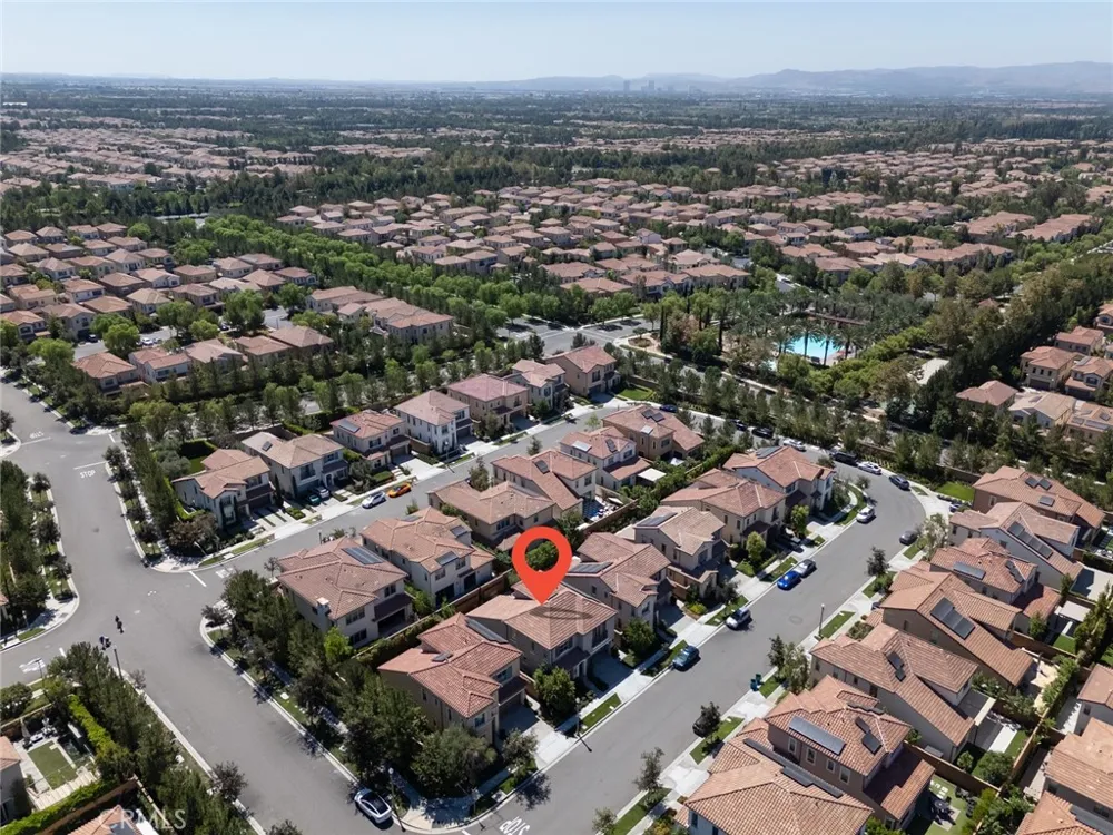 126 Abalone Irvine, CA 92620