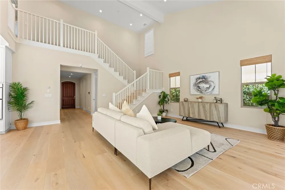 126 Abalone Irvine, CA 92620