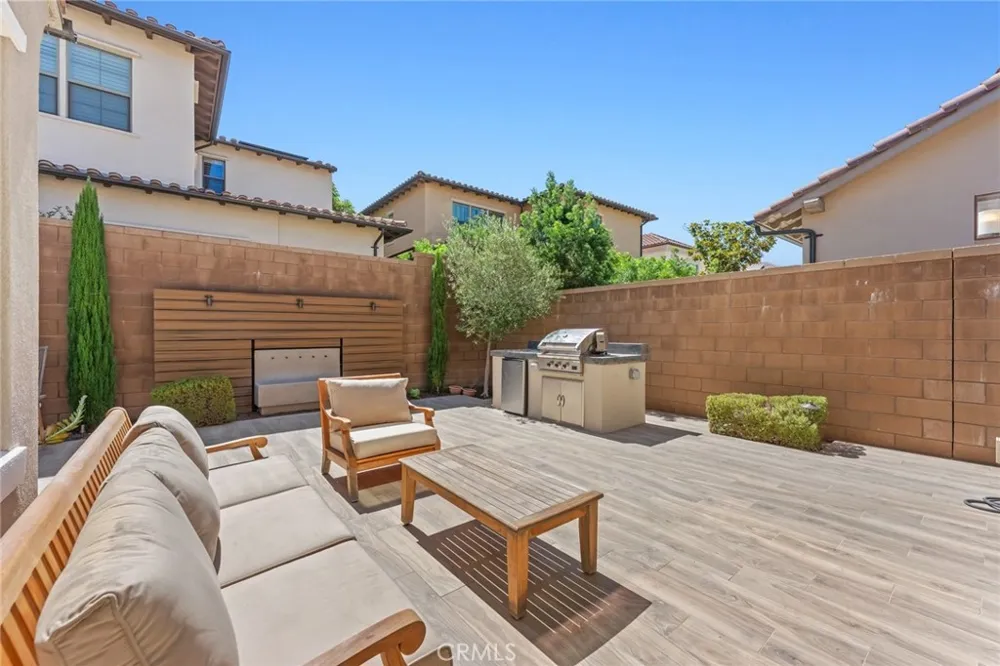 126 Abalone Irvine, CA 92620