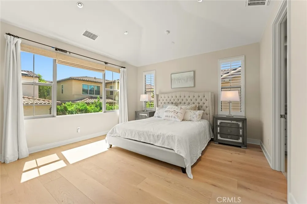 126 Abalone Irvine, CA 92620