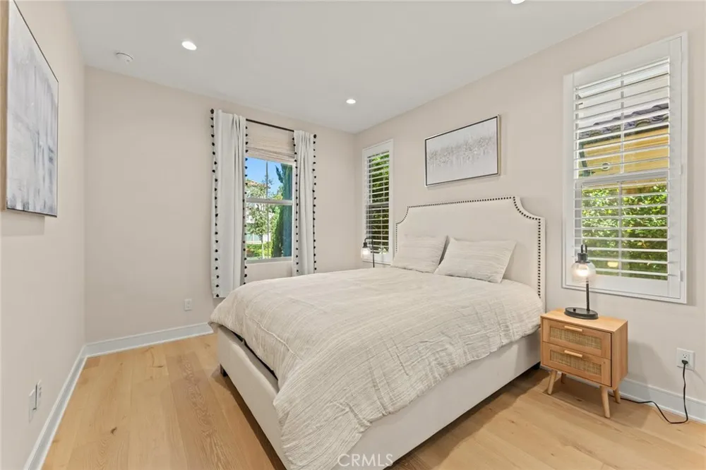 126 Abalone Irvine, CA 92620