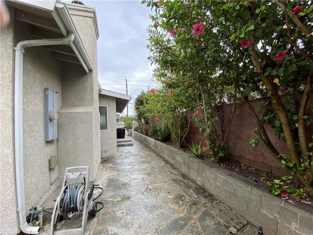 21622 Palos Verdes Blvd Boulevard Torrance, CA 90503
