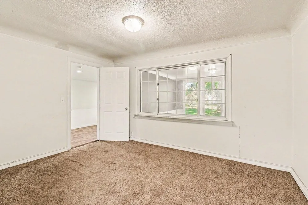 33700 Beechwood Street Westland City, MI 48185