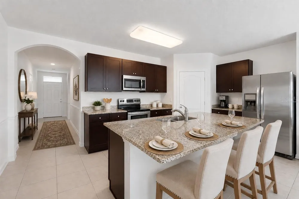 330 BRIAR PATCH LOOP Davenport, FL 33896
