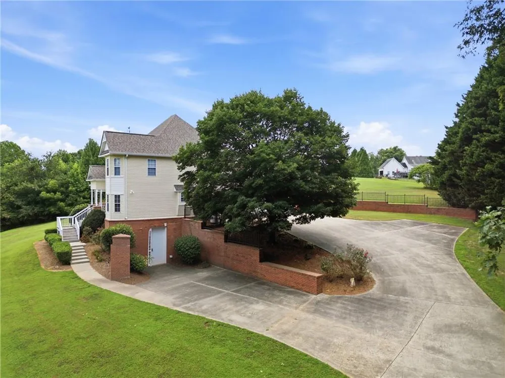 5301 Will Wheeler Road Murrayville, GA 30564
