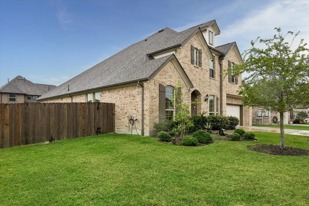 729 Maplewood League City, TX 77573