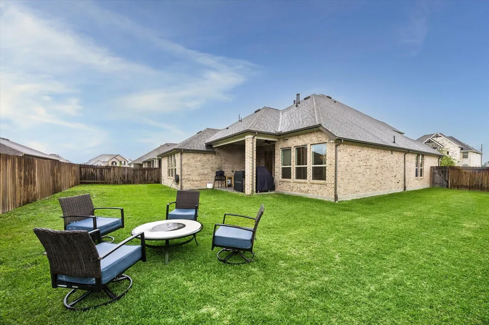 729 Maplewood League City, TX 77573