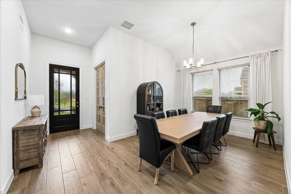729 Maplewood League City, TX 77573