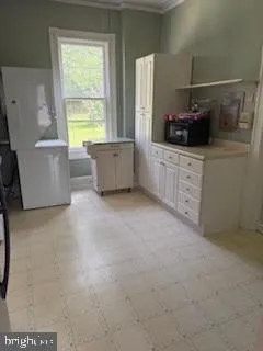 6408 BROOK AVENUE #B Baltimore, MD 21206