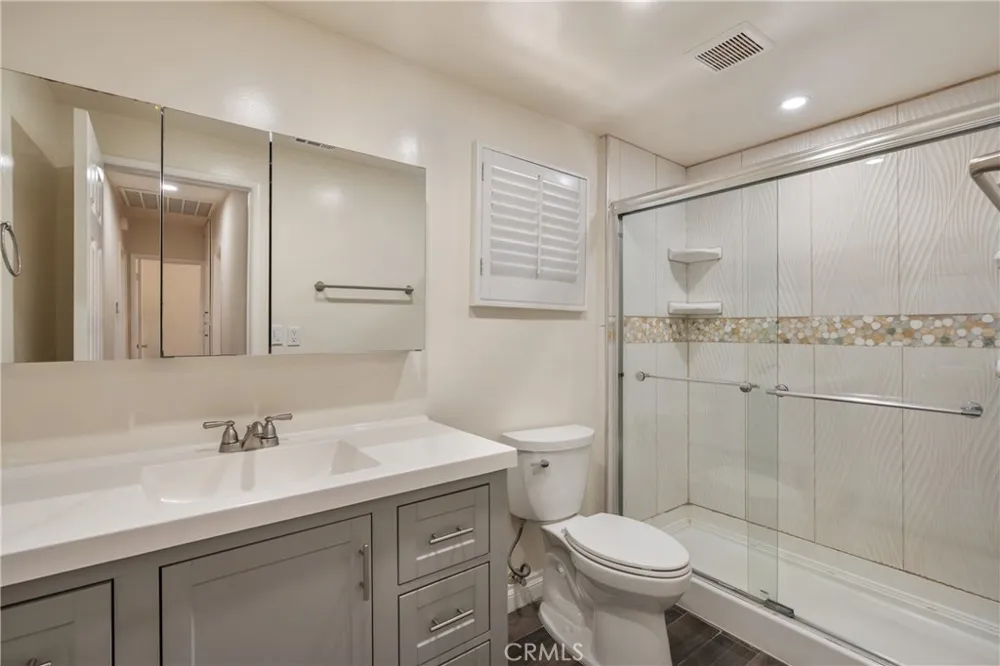 727 S Fenimore Covina, CA 91723