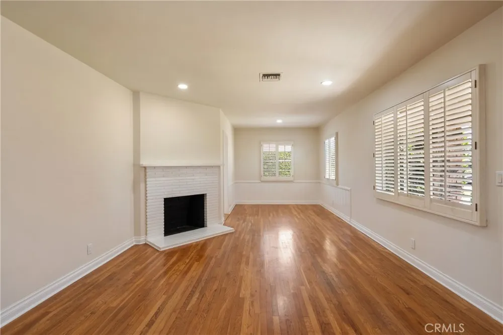 727 S Fenimore Covina, CA 91723