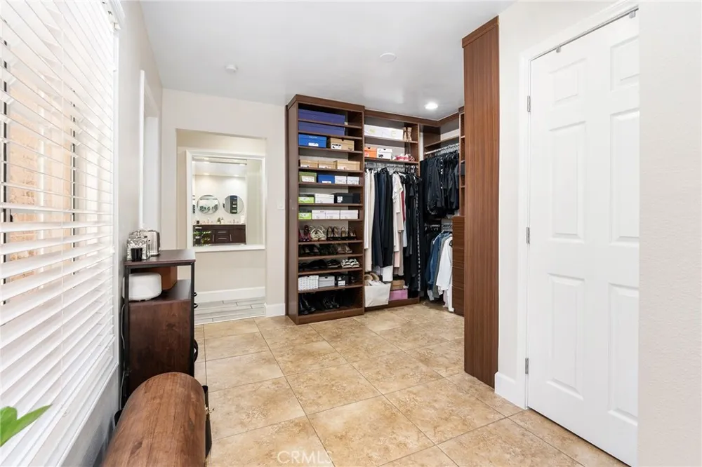 6609 Birchton Avenue West Hills, CA 91307