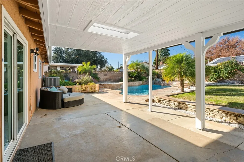 6609 Birchton Avenue West Hills, CA 91307