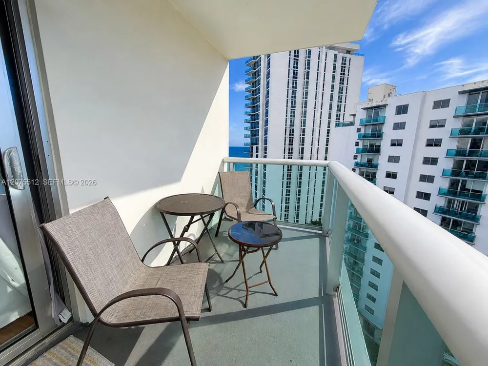 3901 S Ocean Dr #15O Hollywood, FL 33019