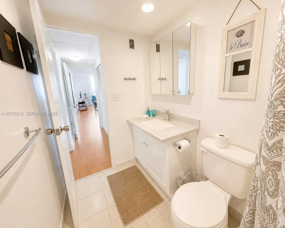 3901 S Ocean Dr #15O Hollywood, FL 33019