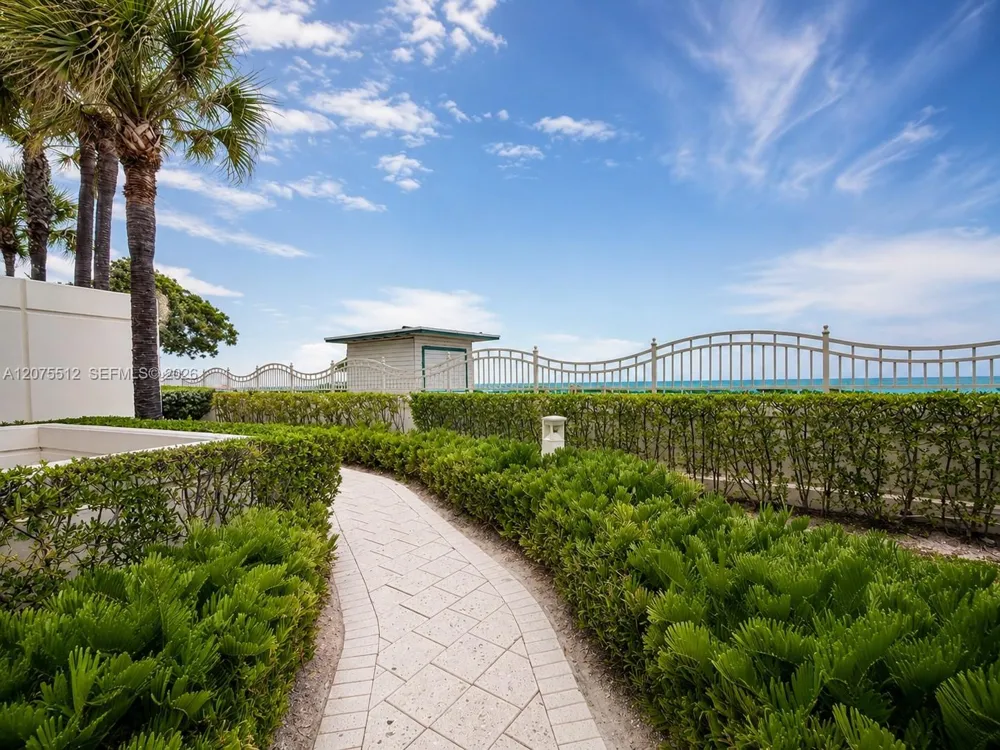3901 S Ocean Dr #15O Hollywood, FL 33019