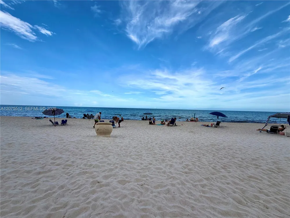 3901 S Ocean Dr #15O Hollywood, FL 33019