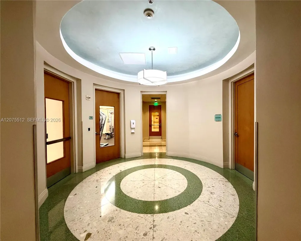 3901 S Ocean Dr #15O Hollywood, FL 33019