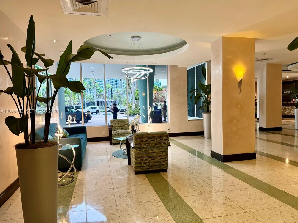 3901 S Ocean Dr #15O Hollywood, FL 33019