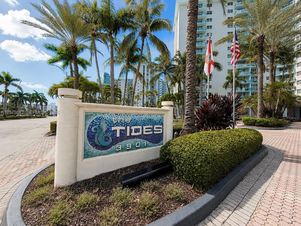 3901 S Ocean Dr #15O Hollywood, FL 33019
