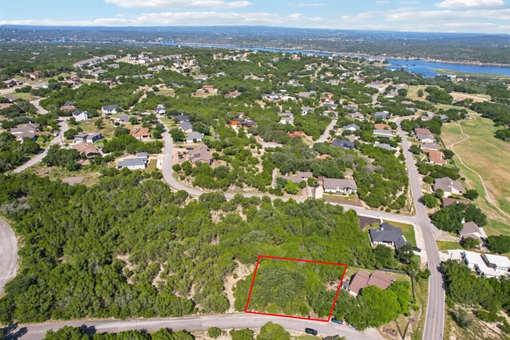 3806 Cedar Glen Lago Vista, TX 78645