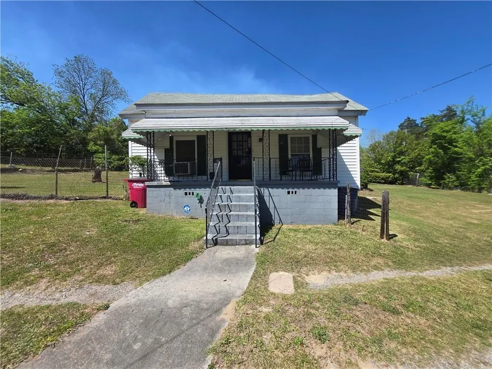 884 Cowan Macon, GA 31217