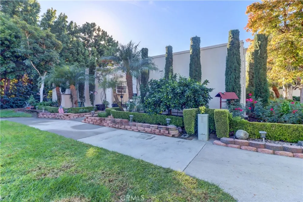 2063 Via Mariposa East #A Laguna Woods, CA 92637