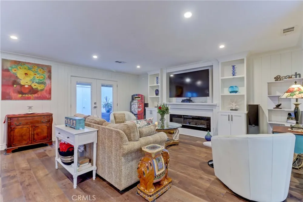 2063 Via Mariposa East #A Laguna Woods, CA 92637