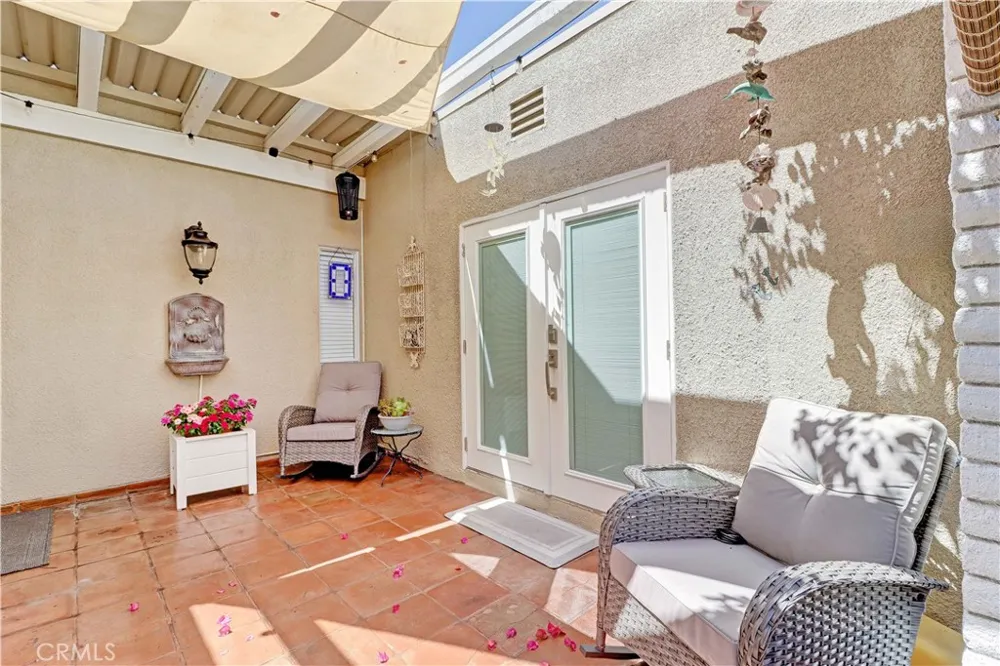 2063 Via Mariposa East #A Laguna Woods, CA 92637
