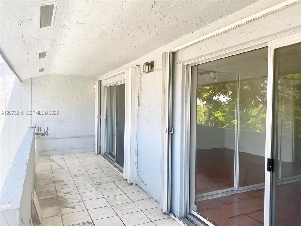 6095 W 18th Ave #S314 Hialeah, FL 33012