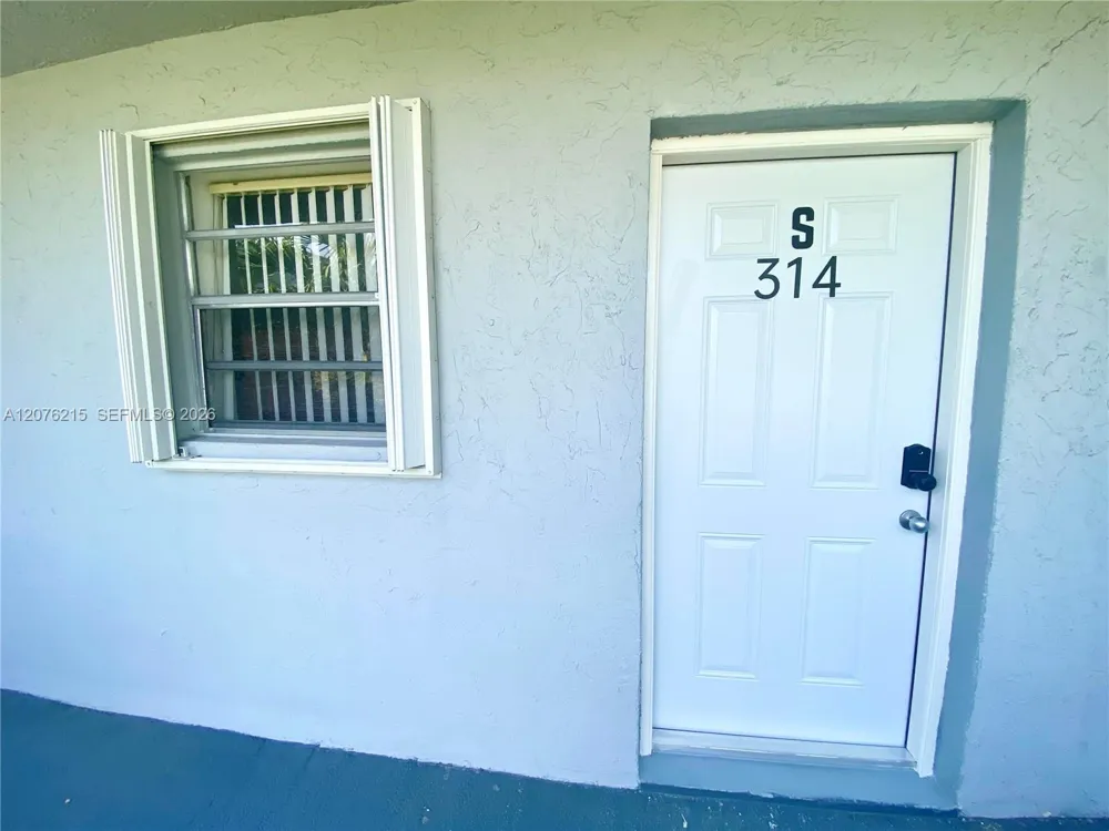 6095 W 18th Ave #S314 Hialeah, FL 33012