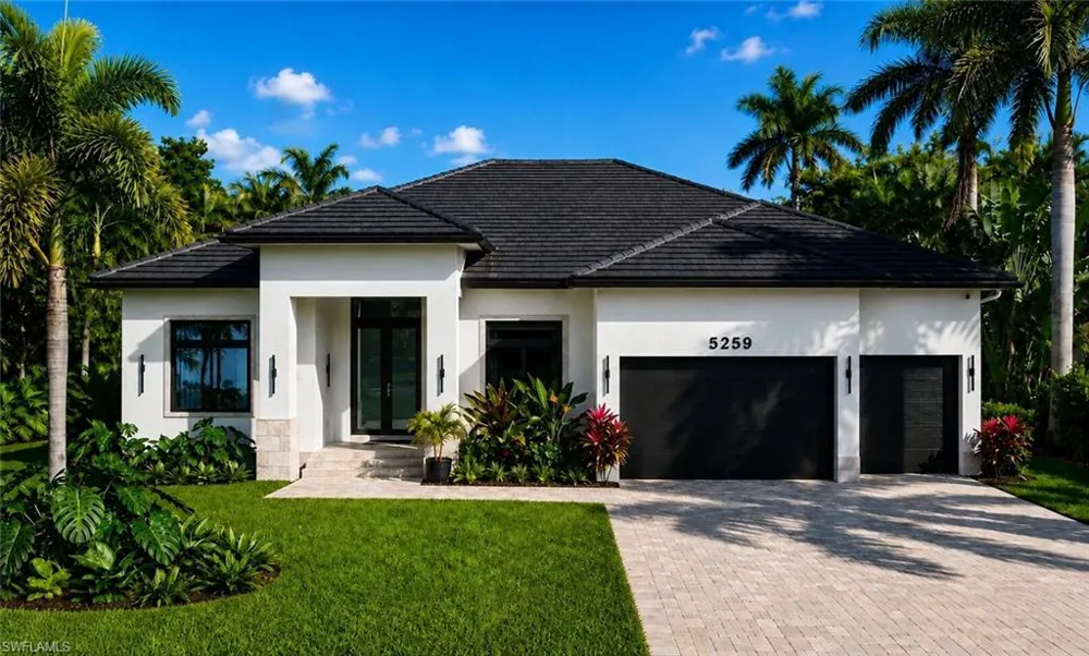 5259 Skylark Court Cape Coral, FL 33904