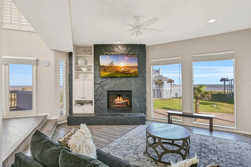 19131 Kahala Drive Galveston, TX 77554