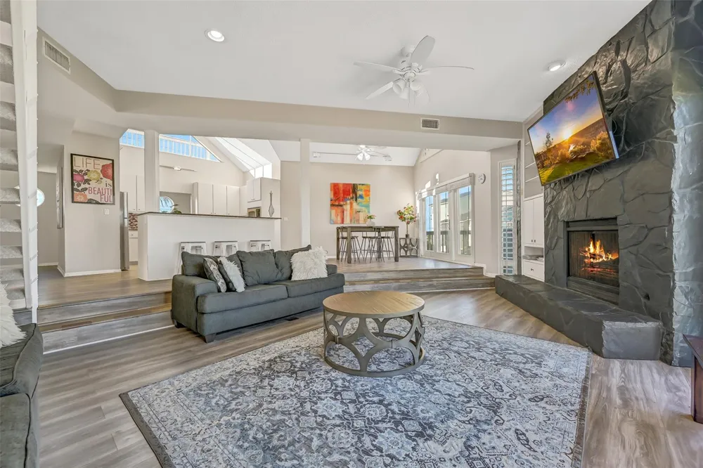 19131 Kahala Drive Galveston, TX 77554