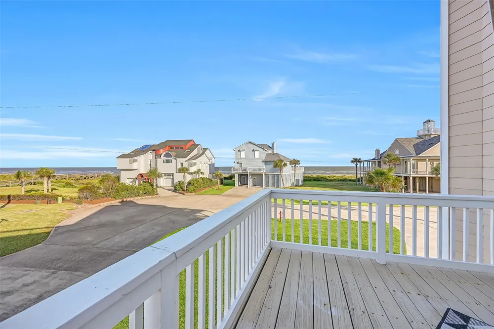 19131 Kahala Drive Galveston, TX 77554