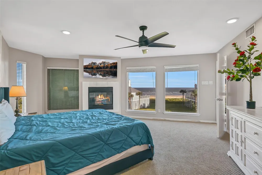 19131 Kahala Drive Galveston, TX 77554