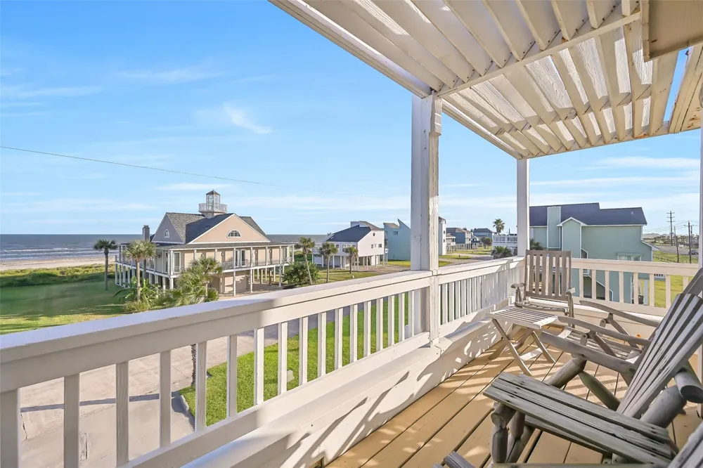 19131 Kahala Drive Galveston, TX 77554