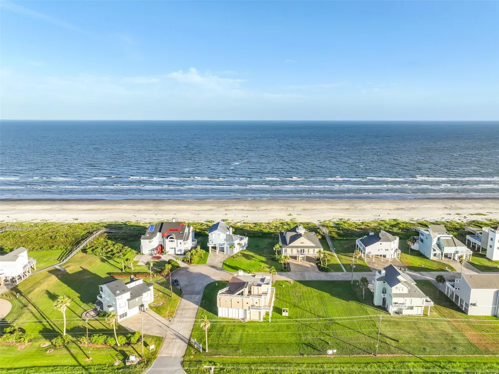 19131 Kahala Drive Galveston, TX 77554