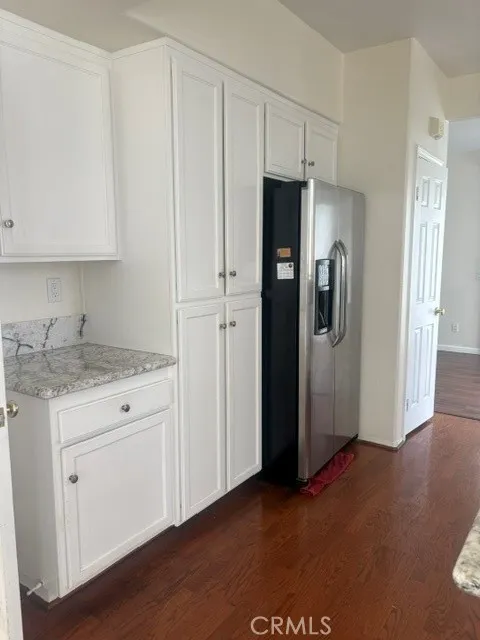 464 Middlebury Court Claremont, CA 91711
